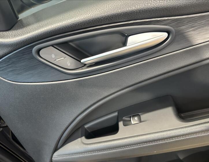 Alfa Romeo Stelvio 26