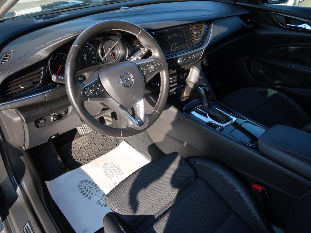 Opel Insignia Kombi 2,0 l 125 kw