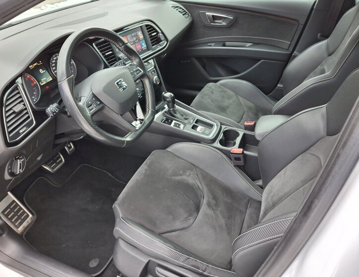 Seat Leon Kombi 2,0 l 221 kw