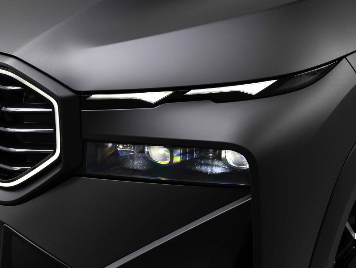 BMW XM SUV / Terénní 3,0 l 350 kw