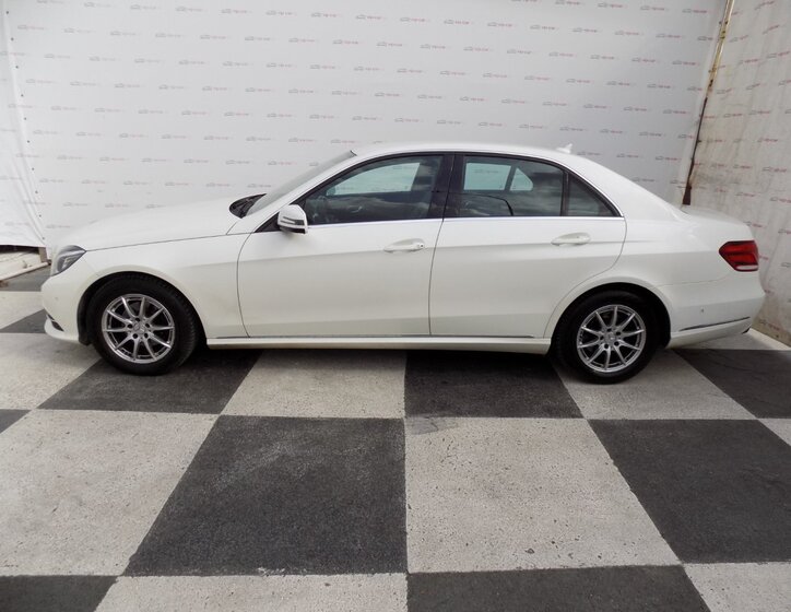 Mercedes-Benz Třídy E Sedan / Limuzína 2,1 l 125 kw