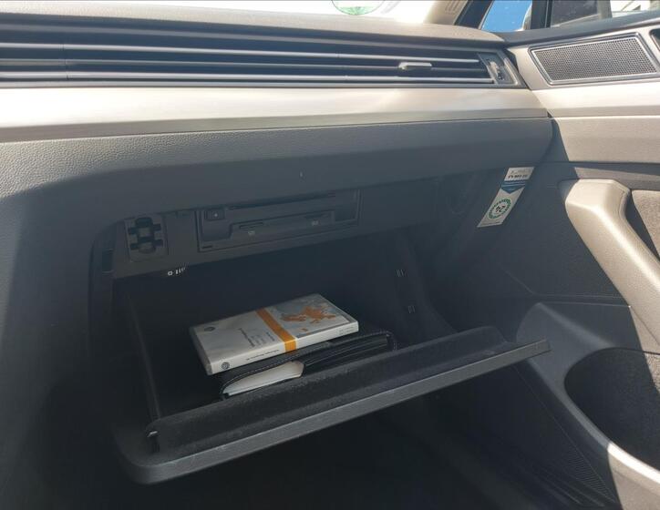 Volkswagen Passat 34