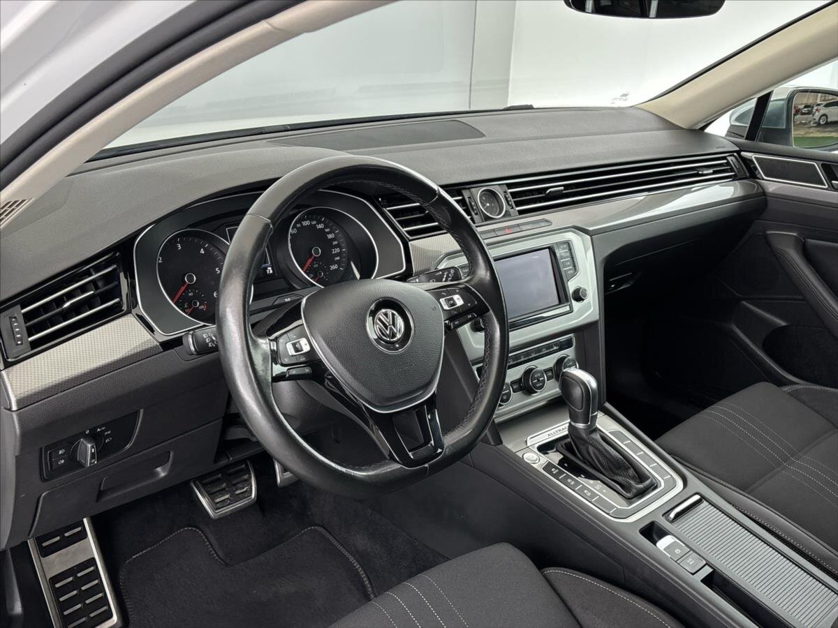 Volkswagen Passat Kombi 2,0 l 140 kw
