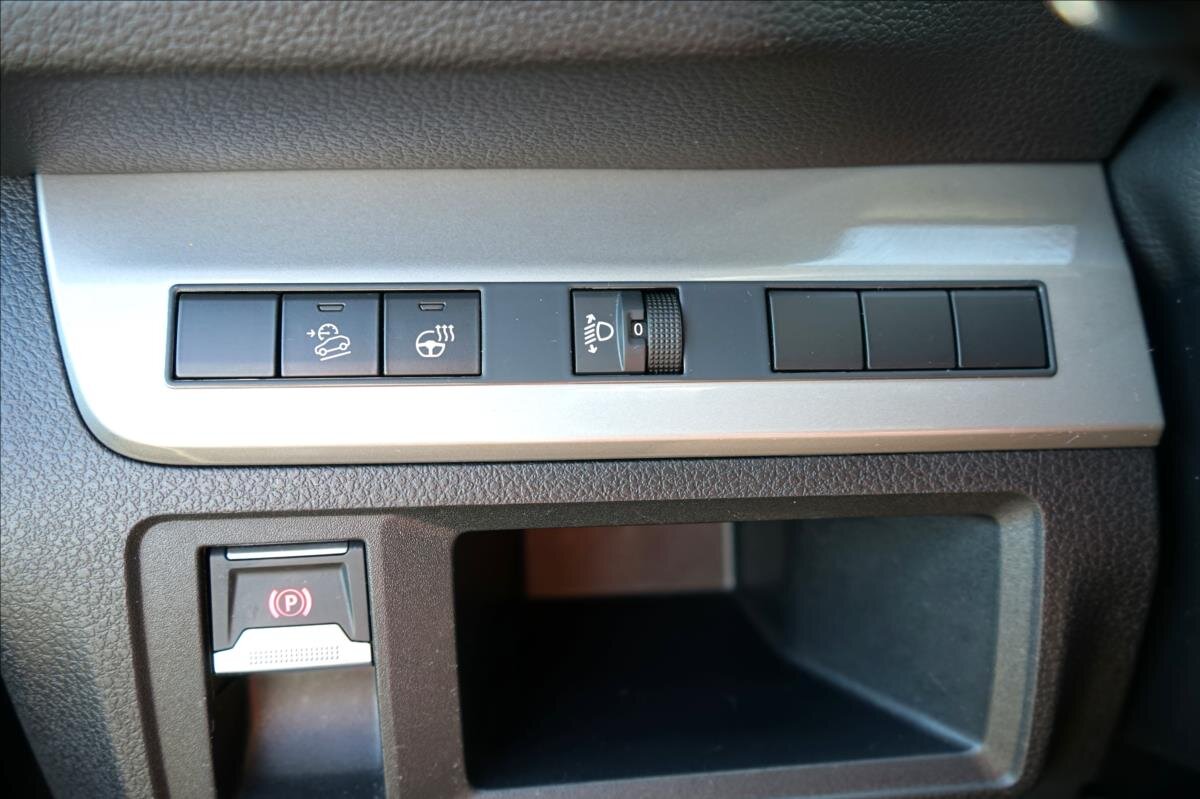 Citroën SpaceTourer MPV 2,0 l 133 kw