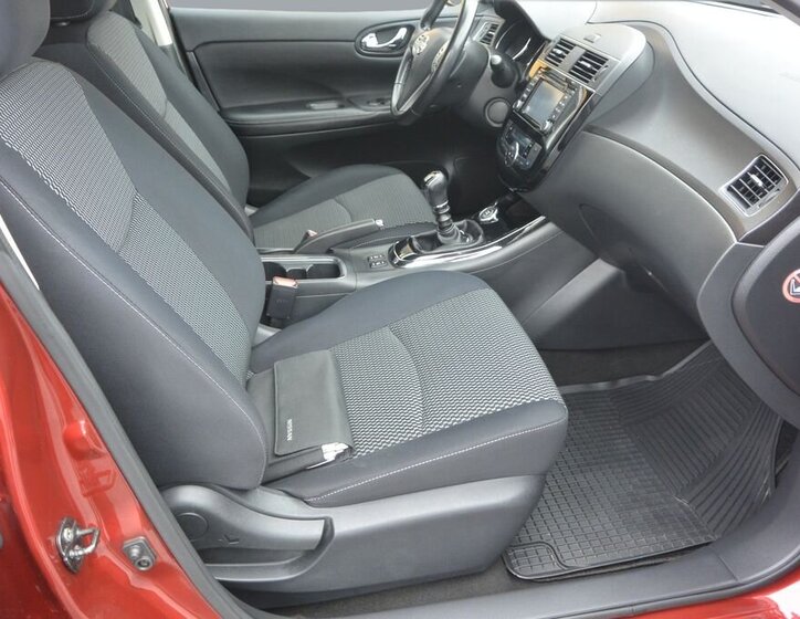 Nissan Pulsar Hatchback 1,2 l 85 kw