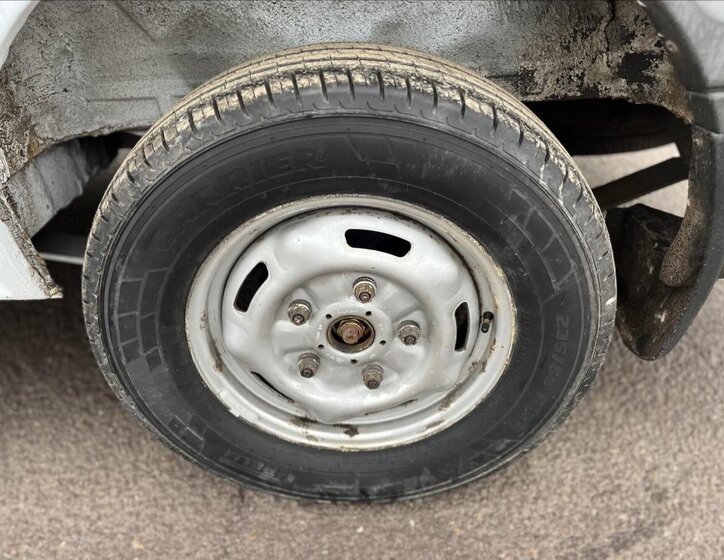 Ford Transit Skříň 2,2 l 74 kw