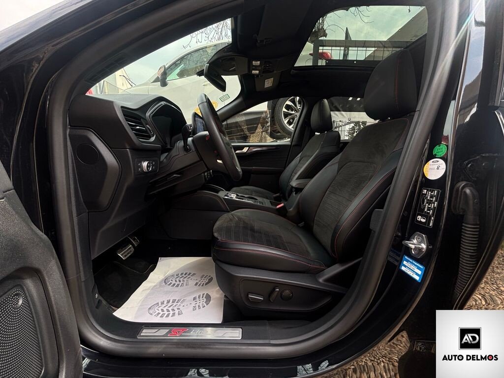 Ford Kuga SUV / Terénní 2,5 l 165 kw