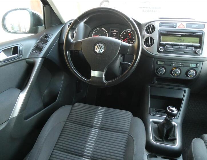 Volkswagen Tiguan 24