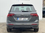 Volkswagen Tiguan SUV 1,5 l 110 kw