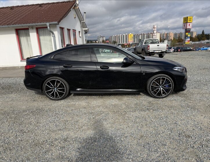 BMW Řada 2 Kupé 2,0 l 140 kw