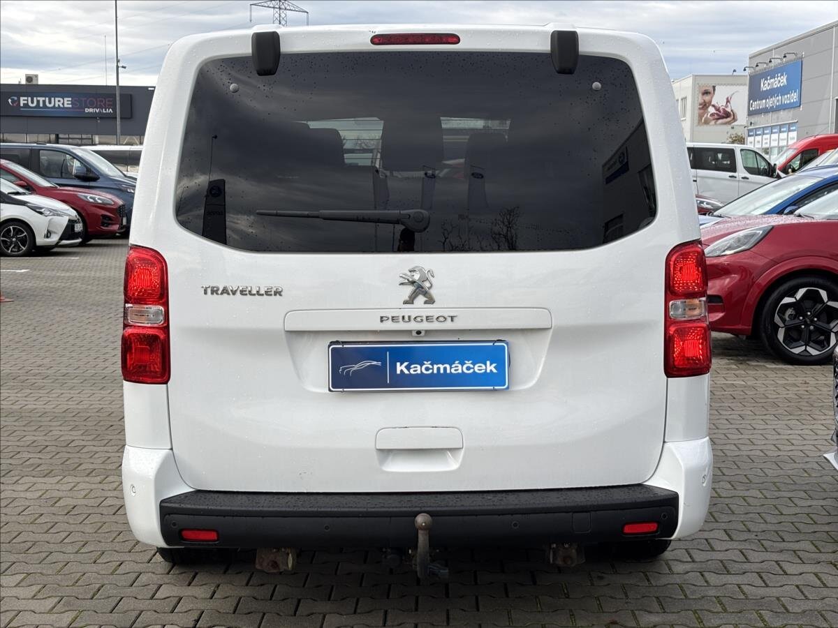Peugeot Traveller