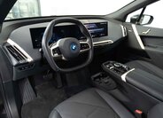 BMW iX 11