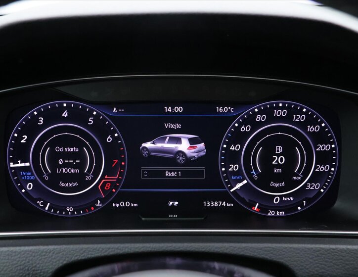 Volkswagen Golf Hatchback 2,0 l 228 kw