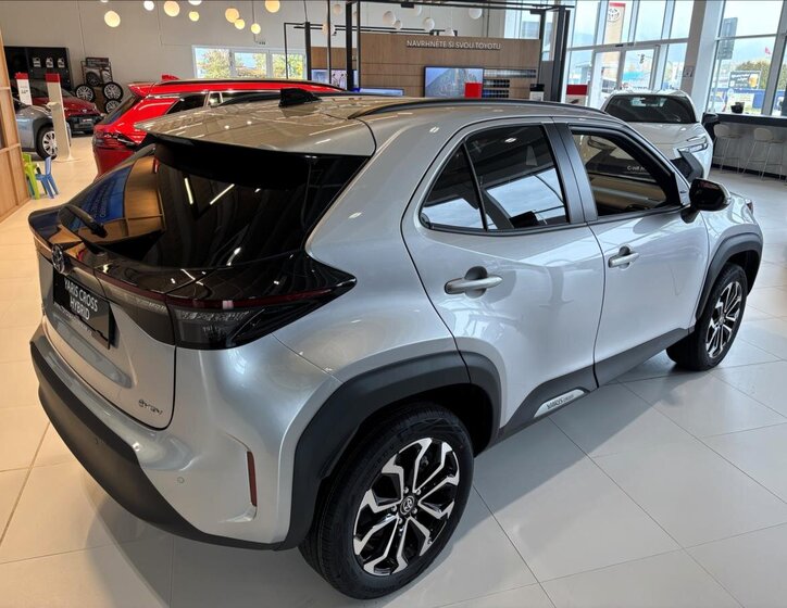 Toyota Yaris Cross 7
