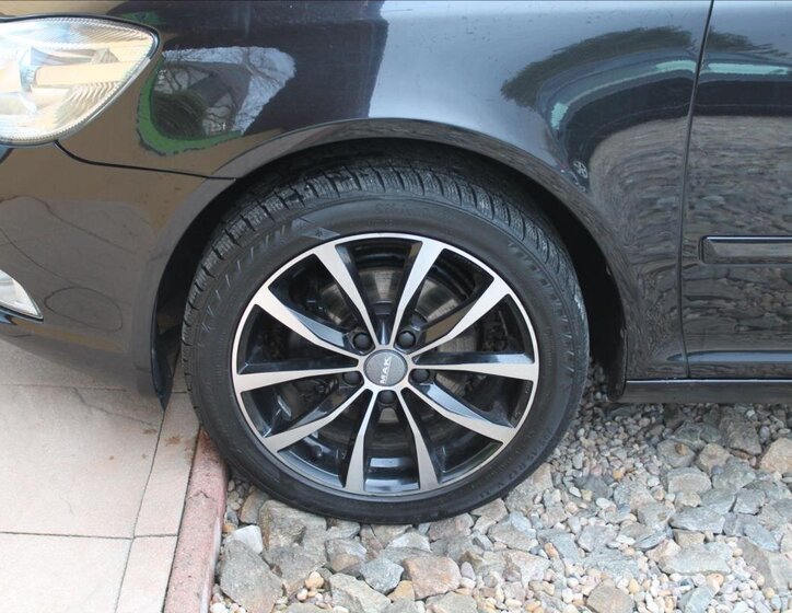 Škoda Octavia Kombi 2,0 l 103 kw