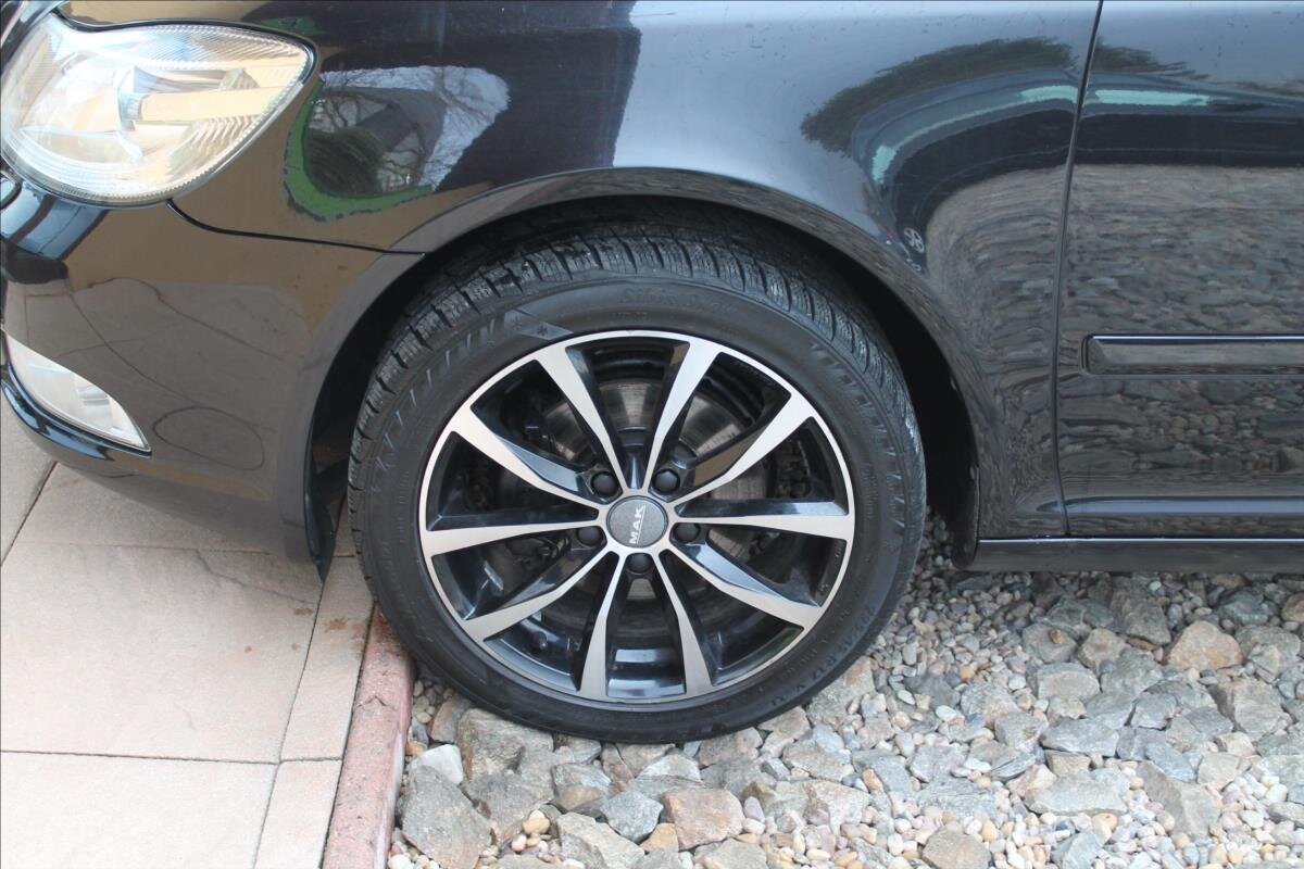 Škoda Octavia Kombi 2,0 l 103 kw