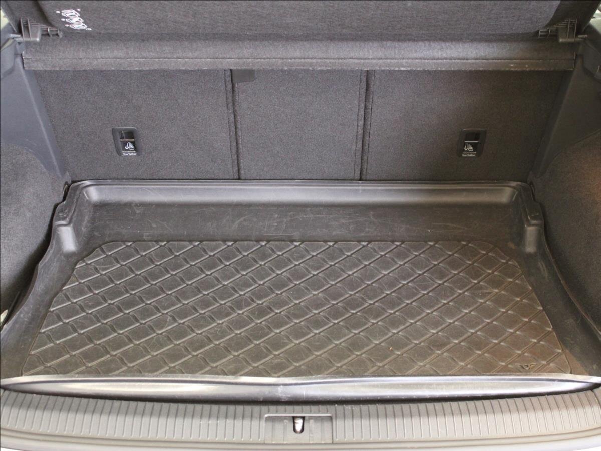 Volkswagen Golf Sportsvan Kombi 2,0 l 110 kw