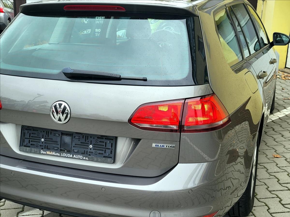 Volkswagen Golf Kombi 1,6 l 81 kw