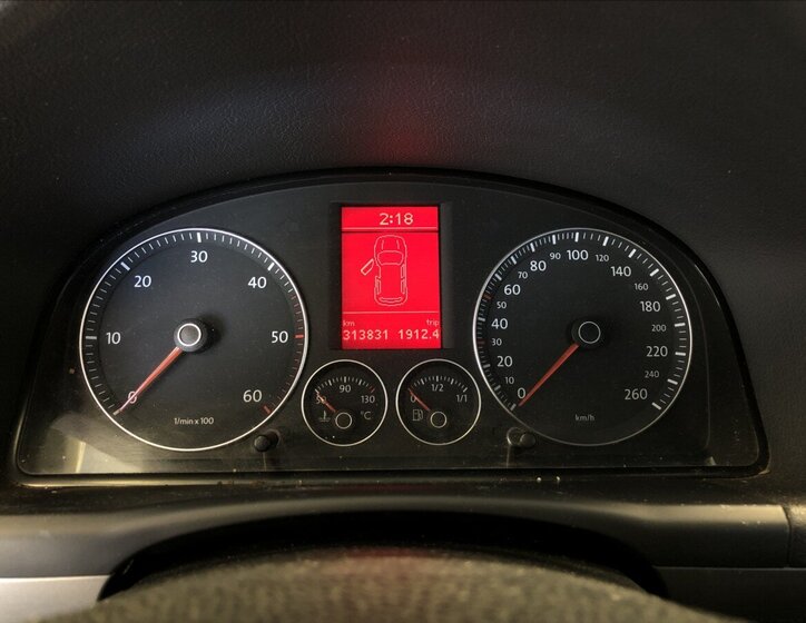 Volkswagen Touran VAN-Minibus 1,9 l 77 kw