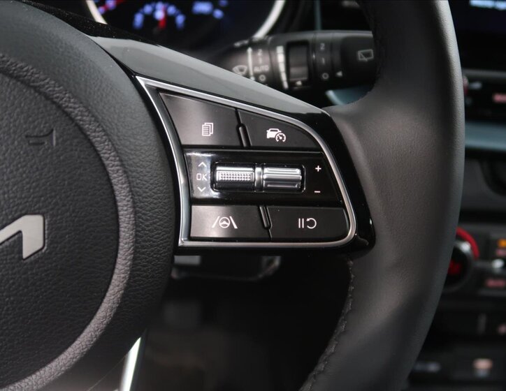 KIA Ceed Hatchback 1,5 l 103 kw