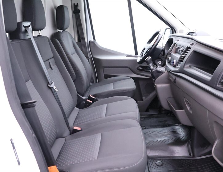 Ford Transit Ostatní 2,0 l 96 kw