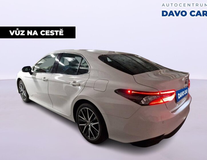 Toyota Camry Sedan / Limuzína 2,5 l 131 kw
