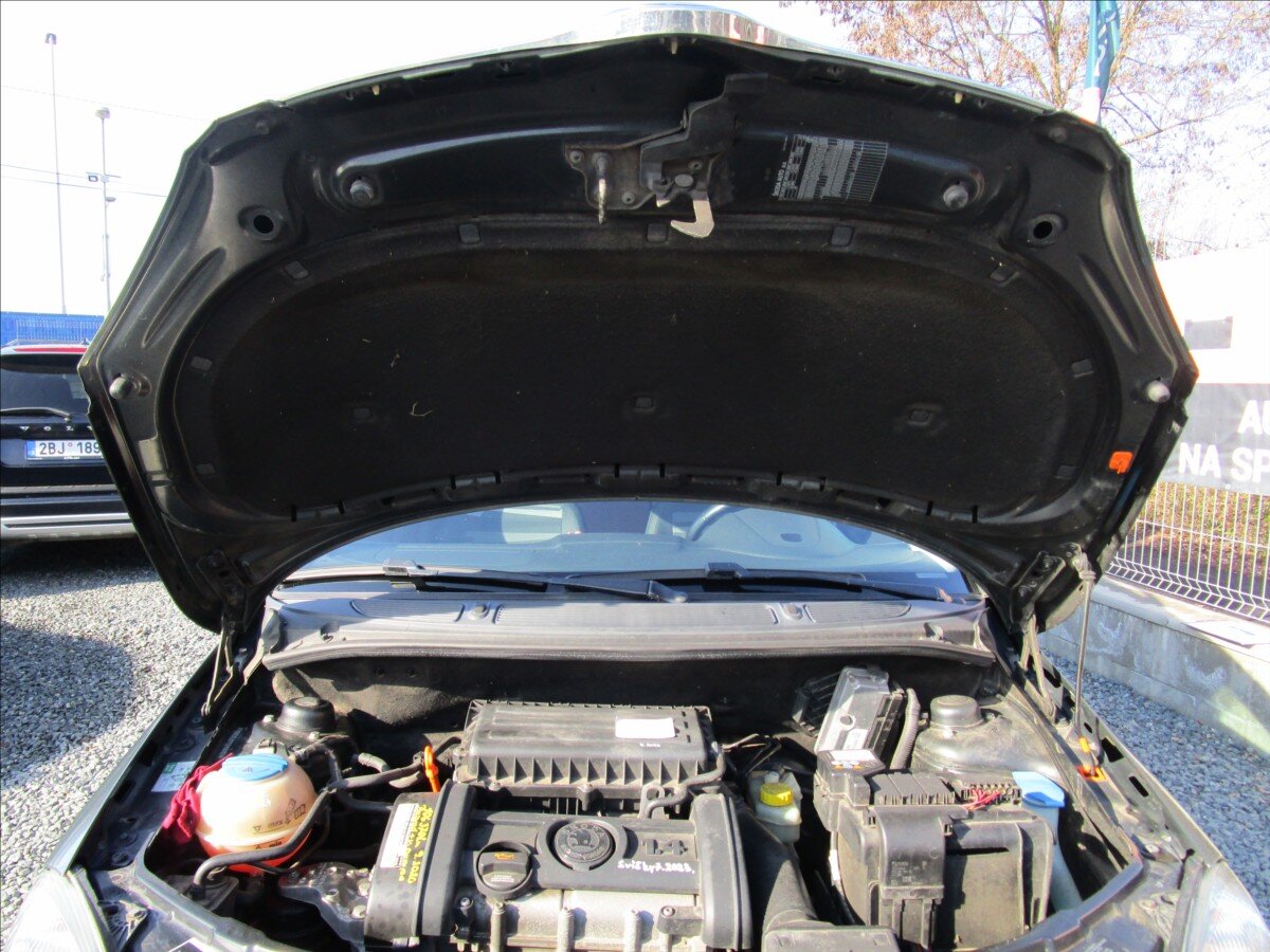 Škoda Roomster Kombi 1,4 l 63 kw