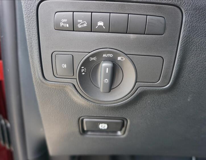 Mercedes-Benz Vito 15
