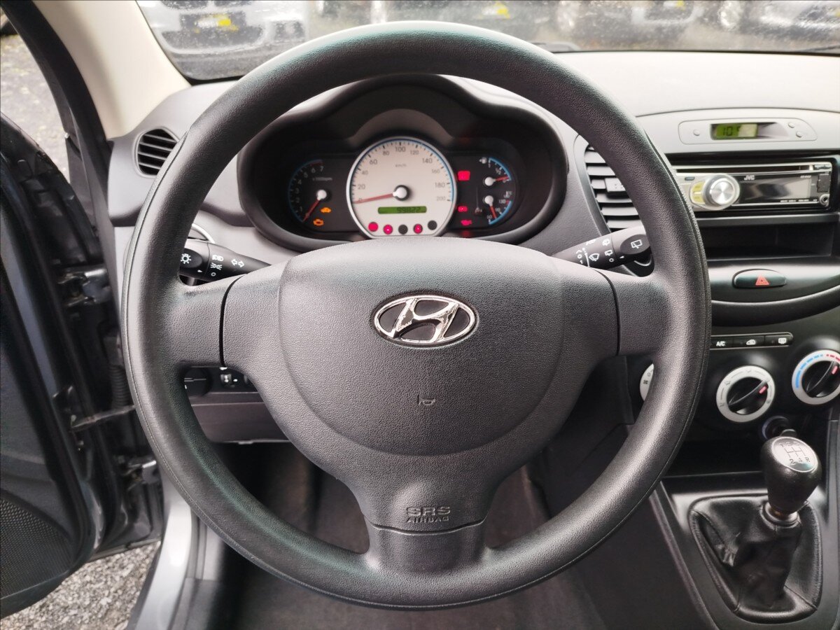 Hyundai i10 Hatchback 1,1 l 49 kw
