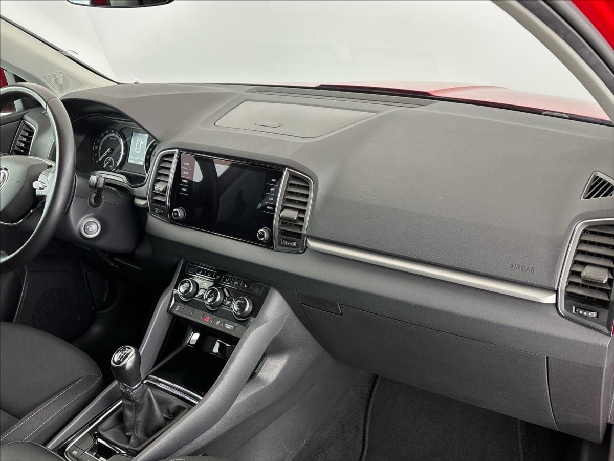 Škoda Karoq SUV / Terénní 2,0 l 85 kw