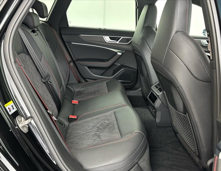 Audi S6 Kombi 3,0 l 253 kw