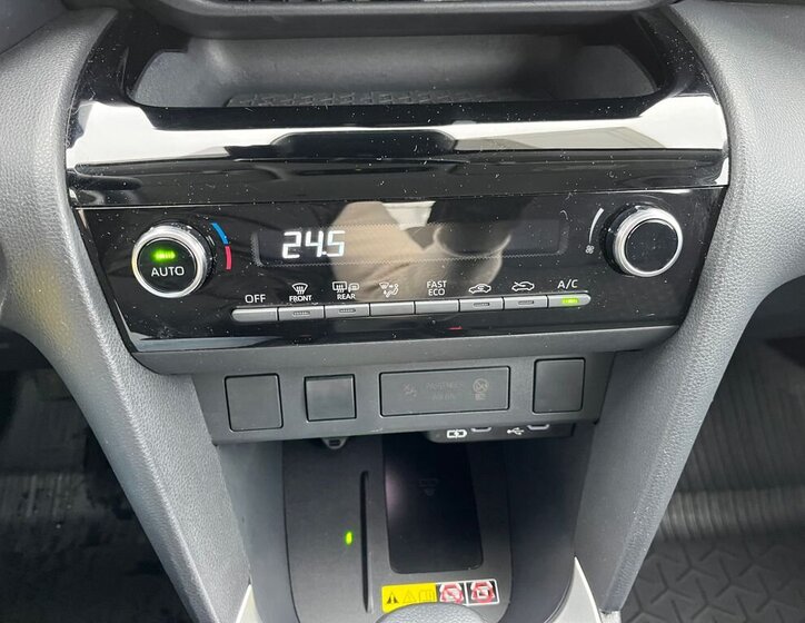 Toyota Yaris Cross 22