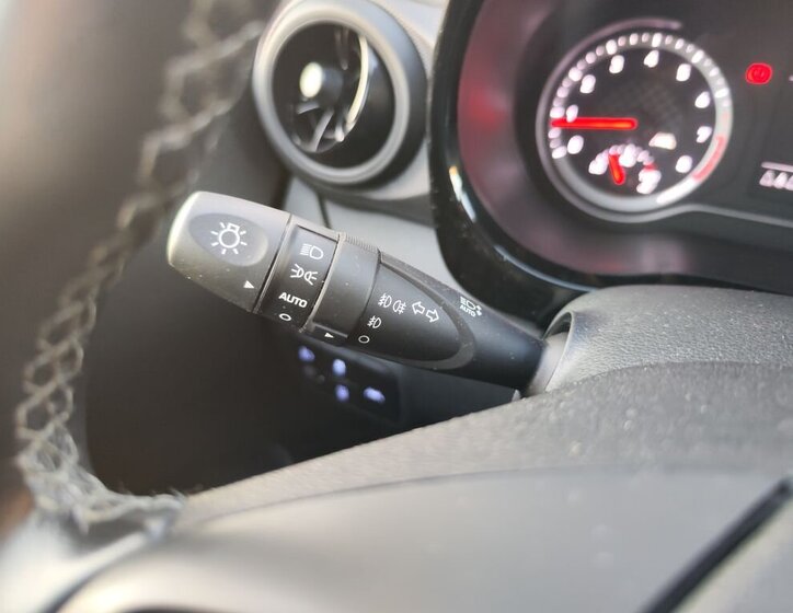 Hyundai i10 Hatchback 1,2 l 62 kw