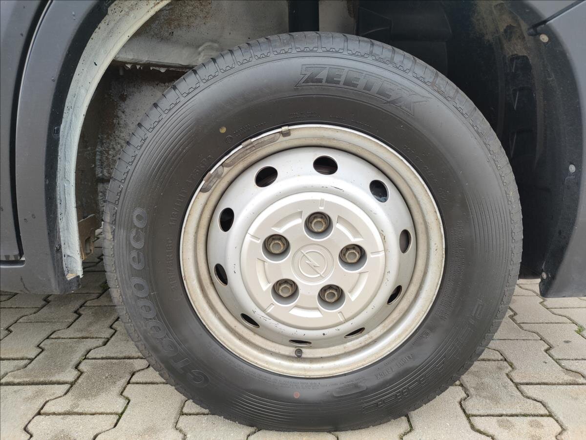 Opel Movano Skříň 2,2 l 121 kw