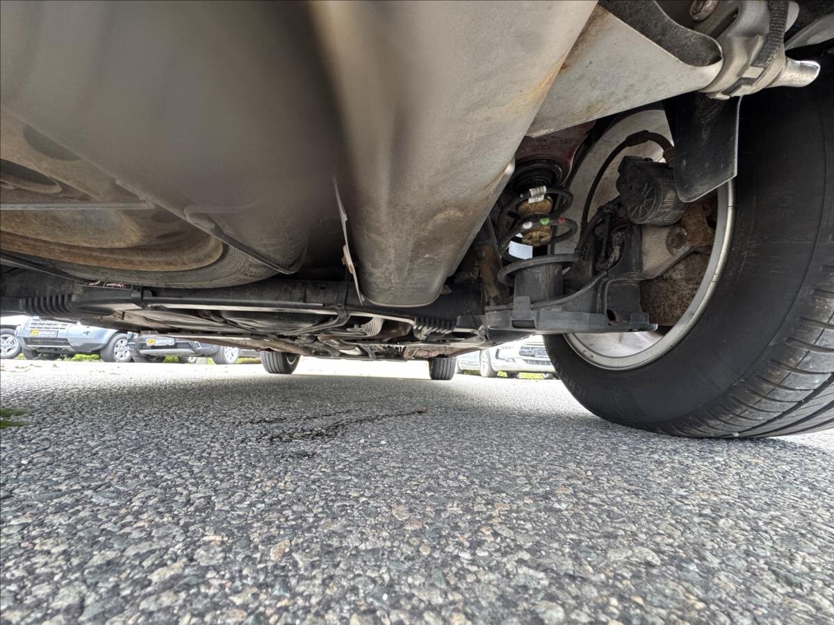 Opel Combo MPV 1,2 l 81 kw