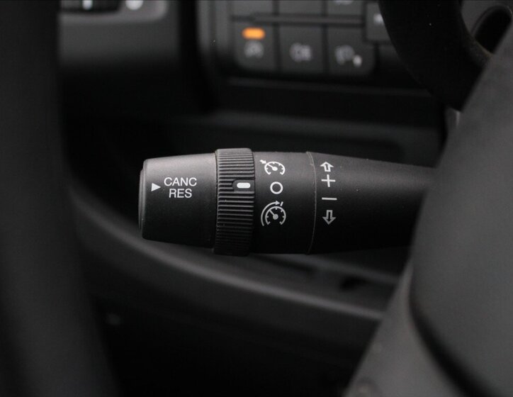 Opel Movano Skříň 2,2 l 103 kw