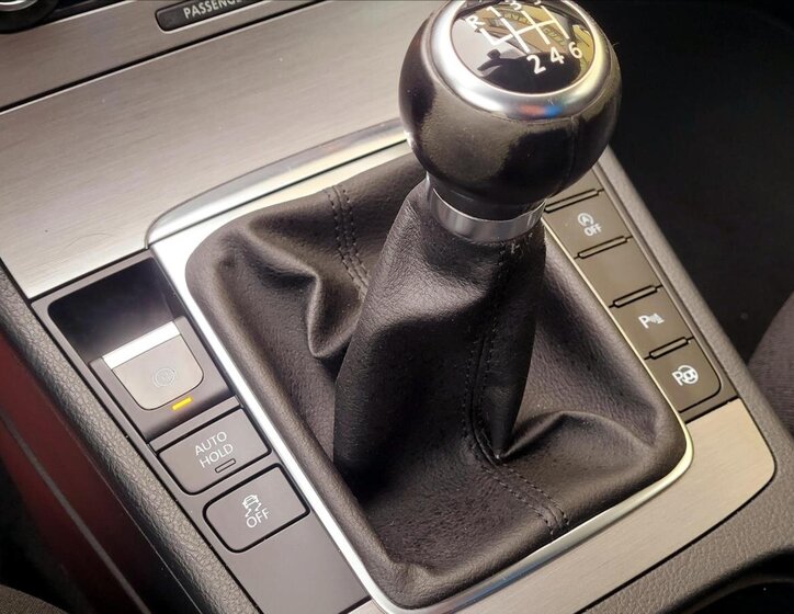 Volkswagen Passat Kombi 1,4 l 90 kw