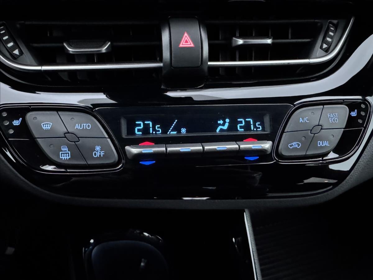 Toyota C-HR Hatchback 1,8 l 72 kw