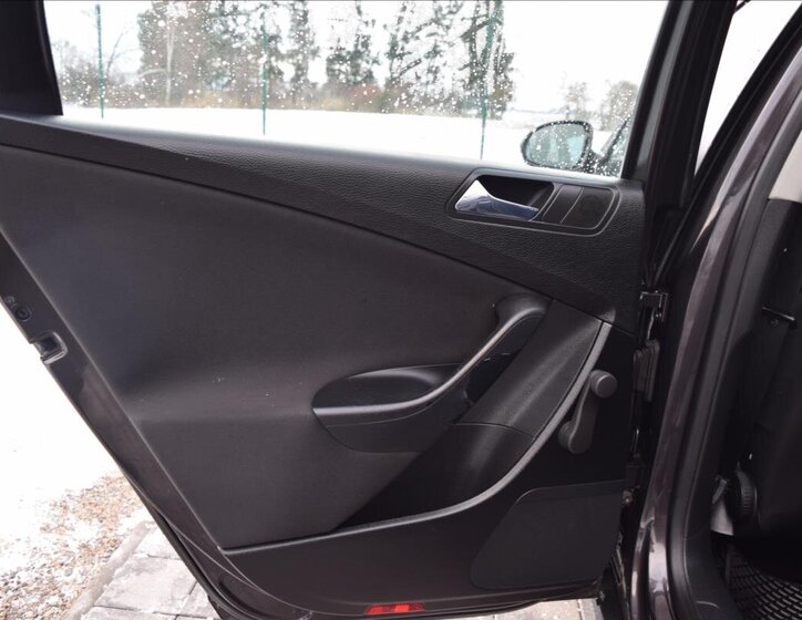 Volkswagen Passat Kombi 1,9 l 77 kw