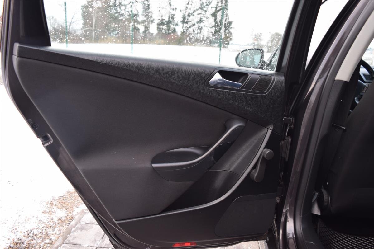 Volkswagen Passat Kombi 1,9 l 77 kw