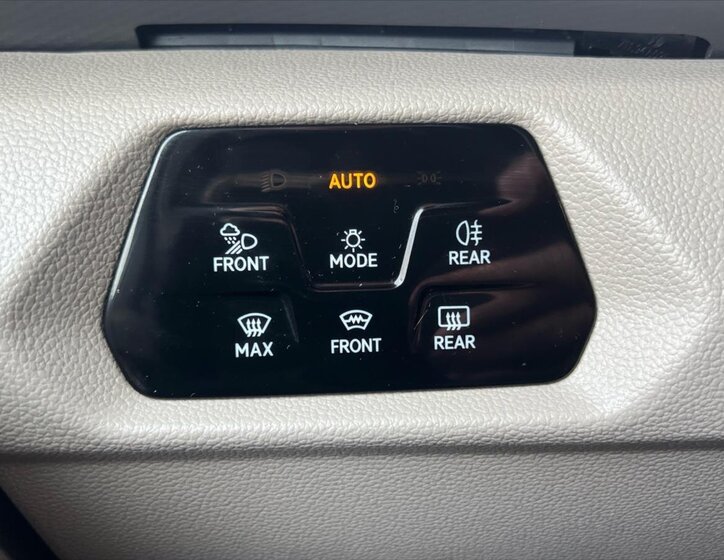 Volkswagen Multivan VAN-Minibus 2,0 l 150 kw