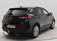 Opel Grandland X SUV / Terénní 1,6 l 88 kw