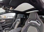 Mercedes-Benz Třídy E 28