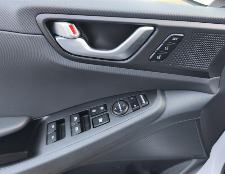 Hyundai IONIQ Hatchback 0,0 88 kw