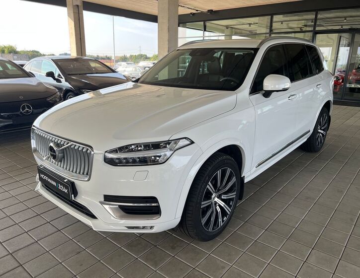 Volvo XC90 1