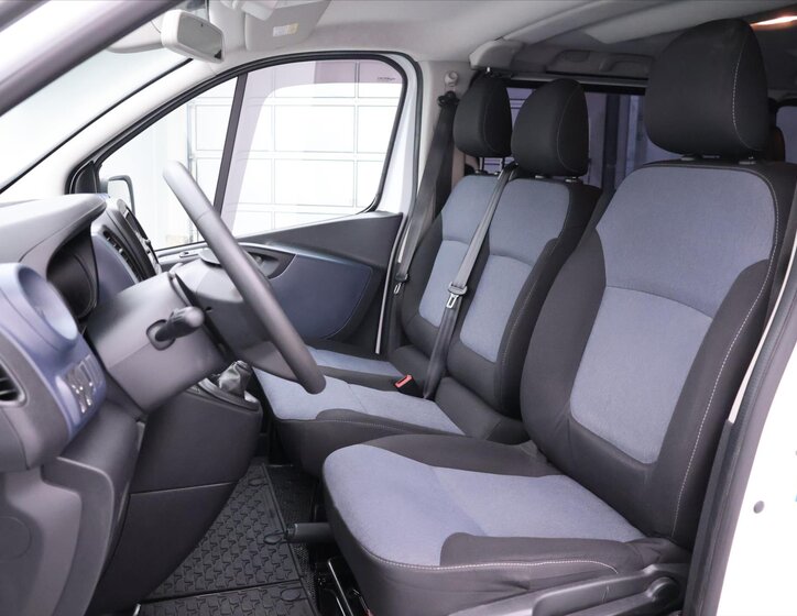 Opel Vivaro Kombi 1,6 l 107 kw