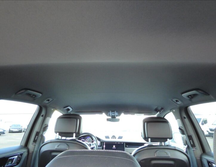 Porsche Cayenne SUV 2,9 l 324 kw