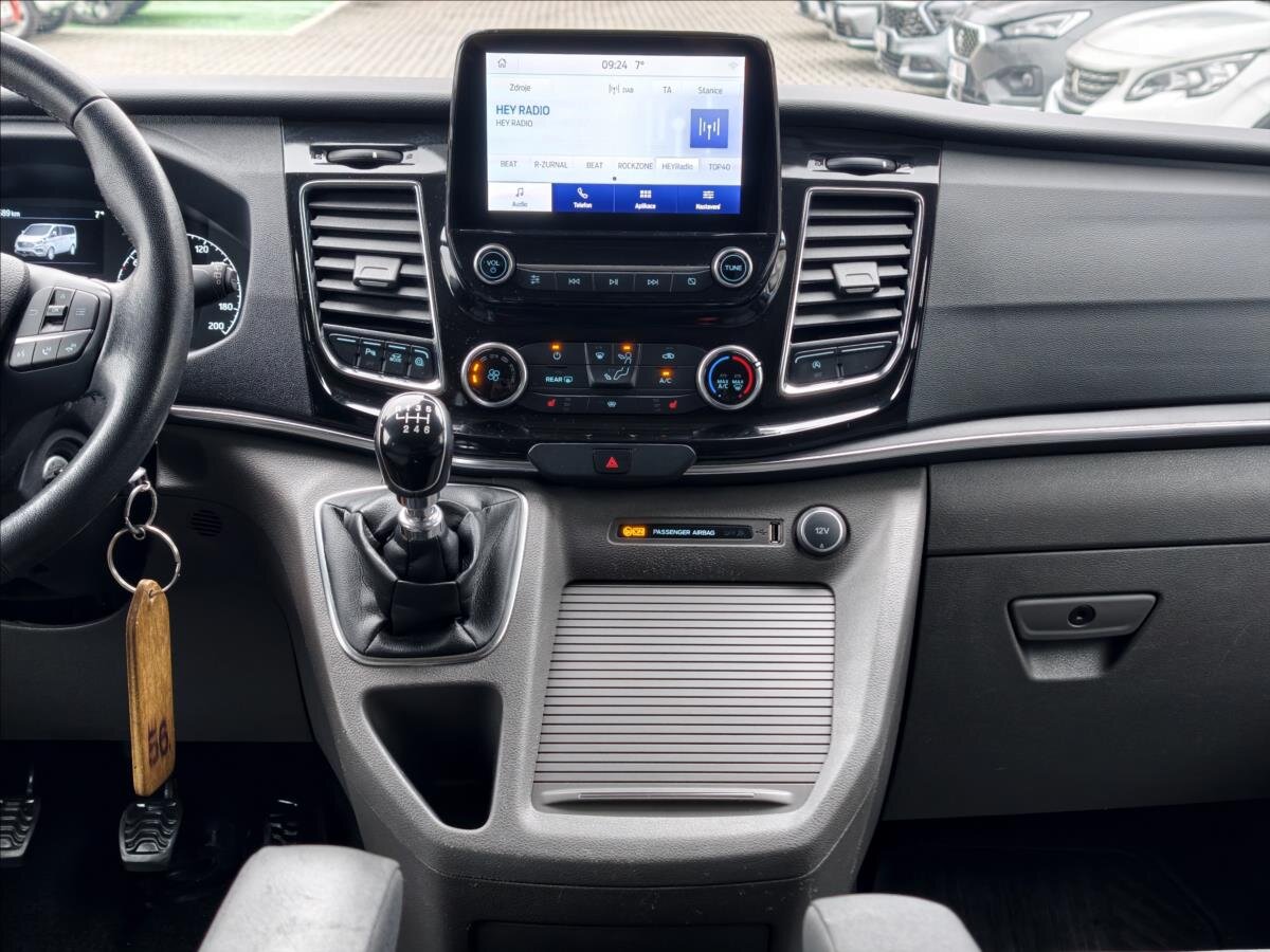 Ford Tourneo Custom MPV 2,0 l 136 kw