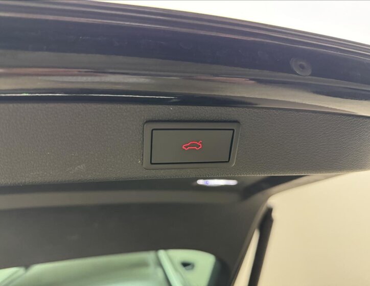 Škoda Superb Kombi 2,0 l 110 kw