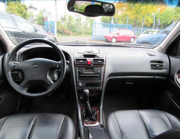 Nissan Maxima 11